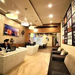 Fabhotel Prudent
