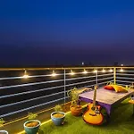 Madpackers Amritsar Bunks, Rooms, & Community