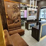 Hotel Rujhan - Just 2 Minute Walking Distance From Golden Temple