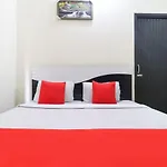Oyo 12259 Radha Krishan Home Stay