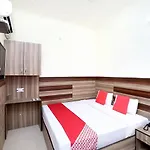 Oyo 14784 Angad Residency