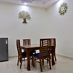 Ideal Home Stay