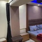 Hotel Star Inn