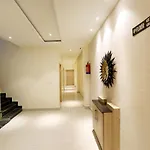 Hotel Apple Tree By Levelup Hotels