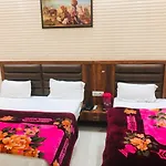 Jasneet Homestay