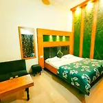 Hotel Revoli Amritsar Walking Distance From Golden Temple
