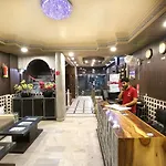 Oyo 966 Hotel Sallow International
