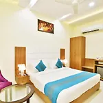 Capital O 8510 Welcome Inn