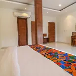 Fabhotel Prime Parisar