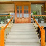 Hotel Grand Cabbana By Levelup Hotels