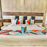 Fabhotel Behl Regency