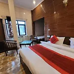 Hotel Holy City - 10 Meter From Golden Temple