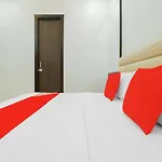 Oyo 85906 Hotel Noor Residency