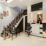 Oyo 85906 Hotel Noor Residency
