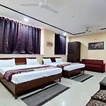 Hotel Hk Continental