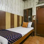 Oyo Inderpuri Guest House