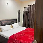 Homestay Comforts 500M From Amritsar Airport