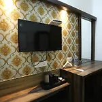 Hotel Malhotra Inn 50 Meter From Golden Temple