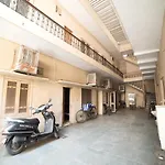 Hotel Raj Guest House