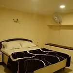 Hotel Bindra Paradise 800 Meter From Golden Temple