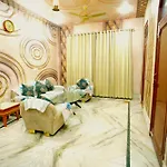 Ista Inn Homestay