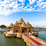 Om Sai B&B