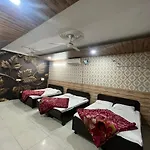 Shri Ganpati Guest House
