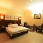 Hotel Shiraz Castle,Amritsar