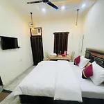 Homestay Comforts 500M From Amritsar Airport