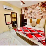 Sukhmanee Home Stay