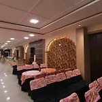 Fabhotel Prime Taj Castle