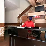 Hotel O Mall Residency