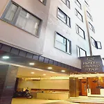 Hotel O Grand Star