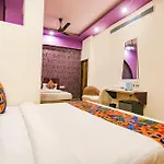 Fabhotel Sallow Grand
