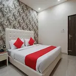 Hotel O Anand