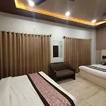 Heritage Home - 100 Steps From Golden Temple