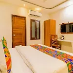 Hotel Golden Velvet