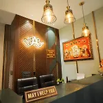 Hotel Ammison Inn & Suites