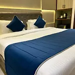 Hotel Moon Inn Just 2 Min Walk From Golden Temple & Jallianwala Bagh