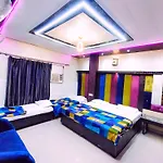 Hotel Stay Revoli - Just Half K.M From Golden Temple