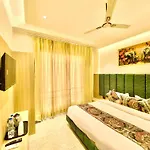 Park Plaza Hotel Near Golden Temple