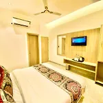 Park Plaza Hotel Near Golden Temple