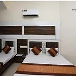 Hotel Sehmi\'S Best Rest Inn