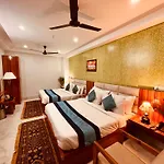 Hotel Golden Temple View By La Casa, Amritsar #Top Rated #Most Awarded #Swimming Pool #Prime Location #Luxury Rooms #Parking #Rooftop Cafe