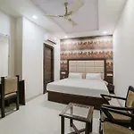 Super Townhouse Hollywood Heights