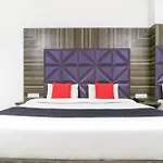 Oyo 77326 Hotel Royal View