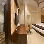 Hotel Blossom Inn