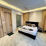 Hotel 51