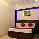 Hotel New Ss Residency