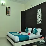 Oyo Rooms Hide Market Hussainpura